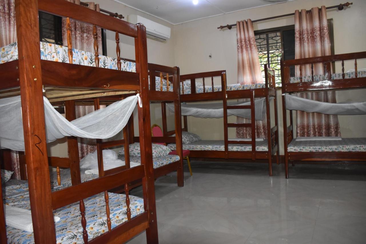 Bed and Breakfast L&J Modern Backpackers Kinondoni Dar es Salaam Exteriér fotografie