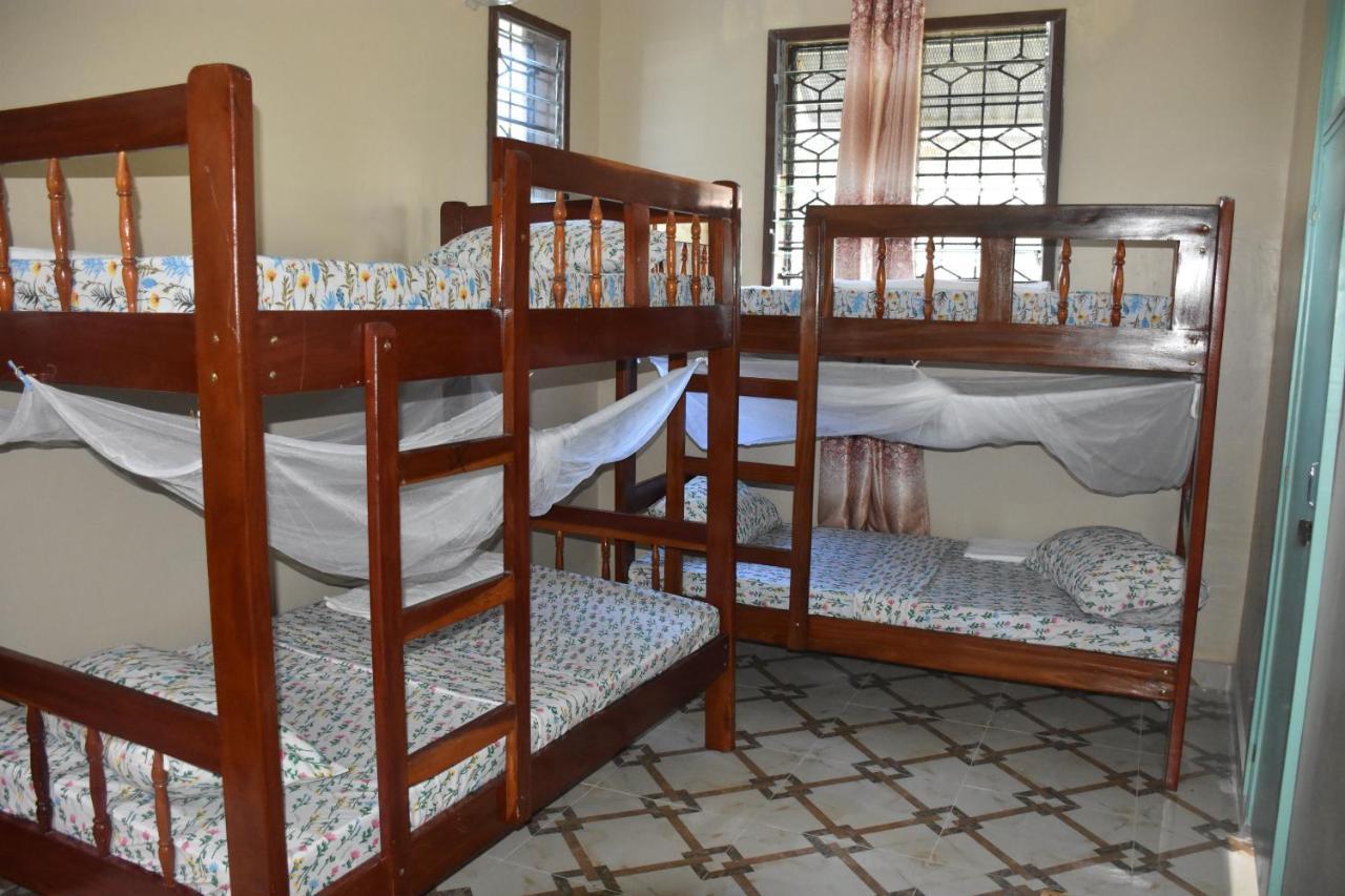 Bed and Breakfast L&J Modern Backpackers Kinondoni Dar es Salaam Exteriér fotografie