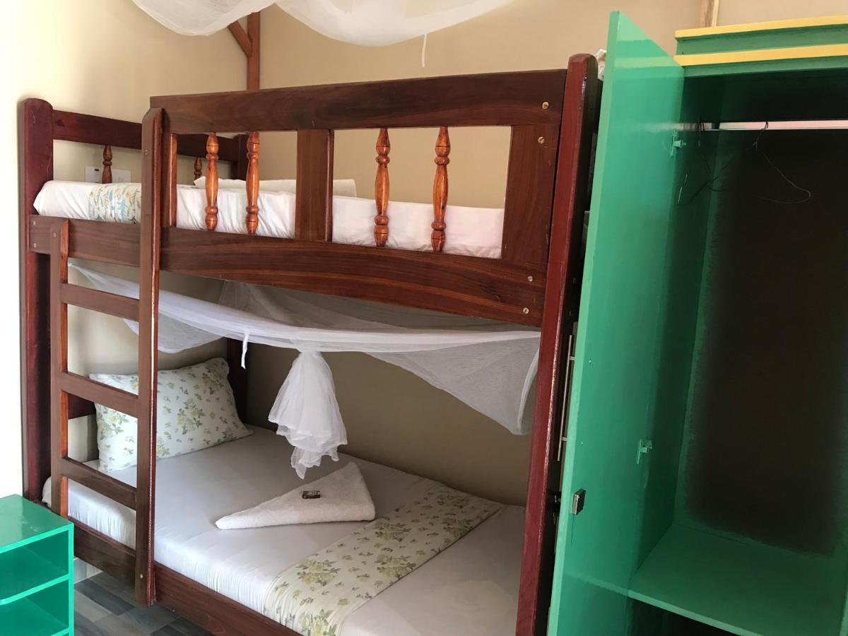 Bed and Breakfast L&J Modern Backpackers Kinondoni Dar es Salaam Exteriér fotografie