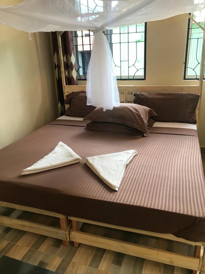 Bed and Breakfast L&J Modern Backpackers Kinondoni Dar es Salaam Exteriér fotografie